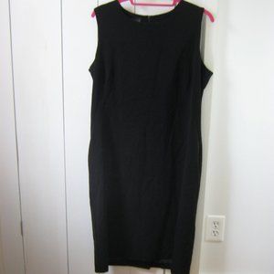 Lana Lee Basic Black Sleeveless Dress